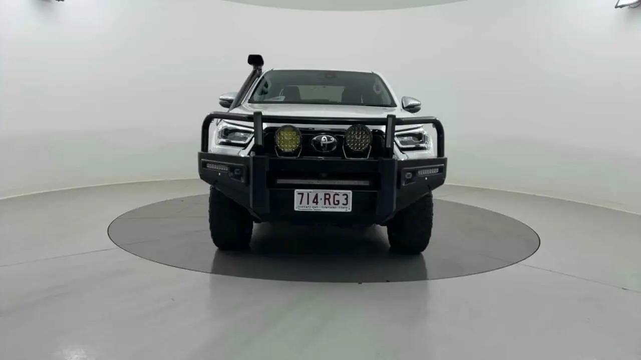 2023 Toyota Hilux Gallery Image 7