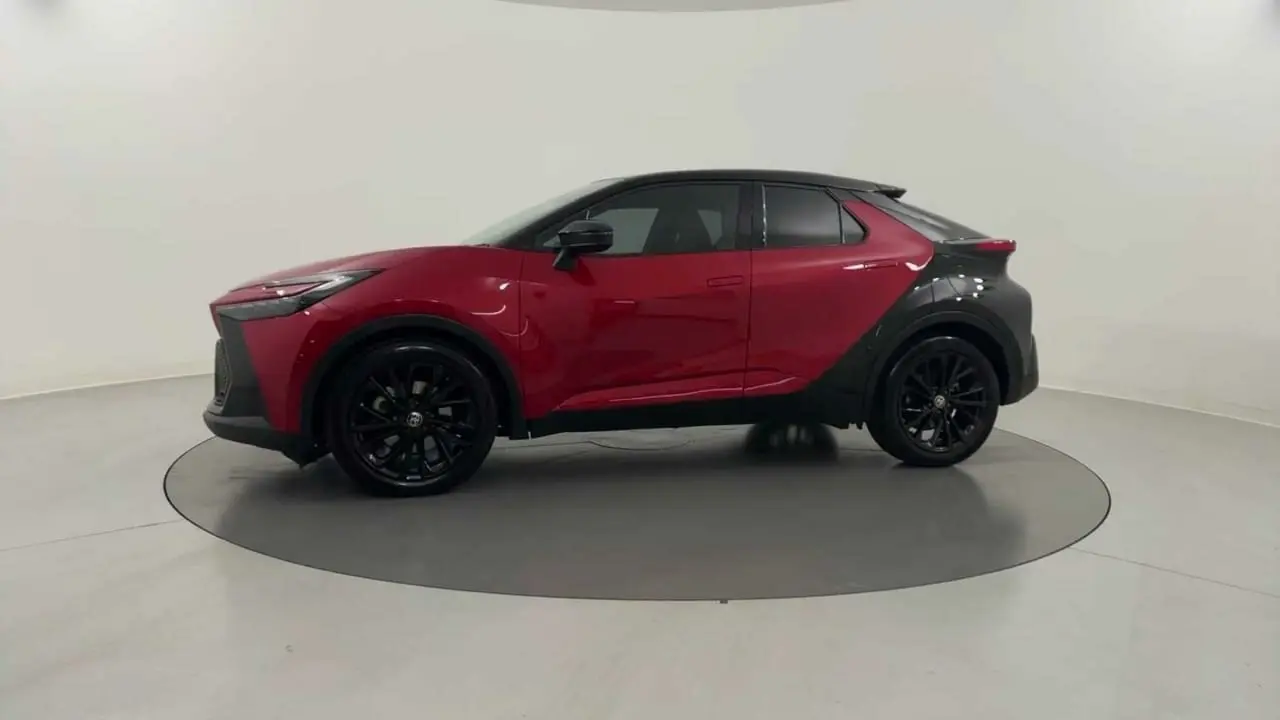 2024 Toyota C-HR Image