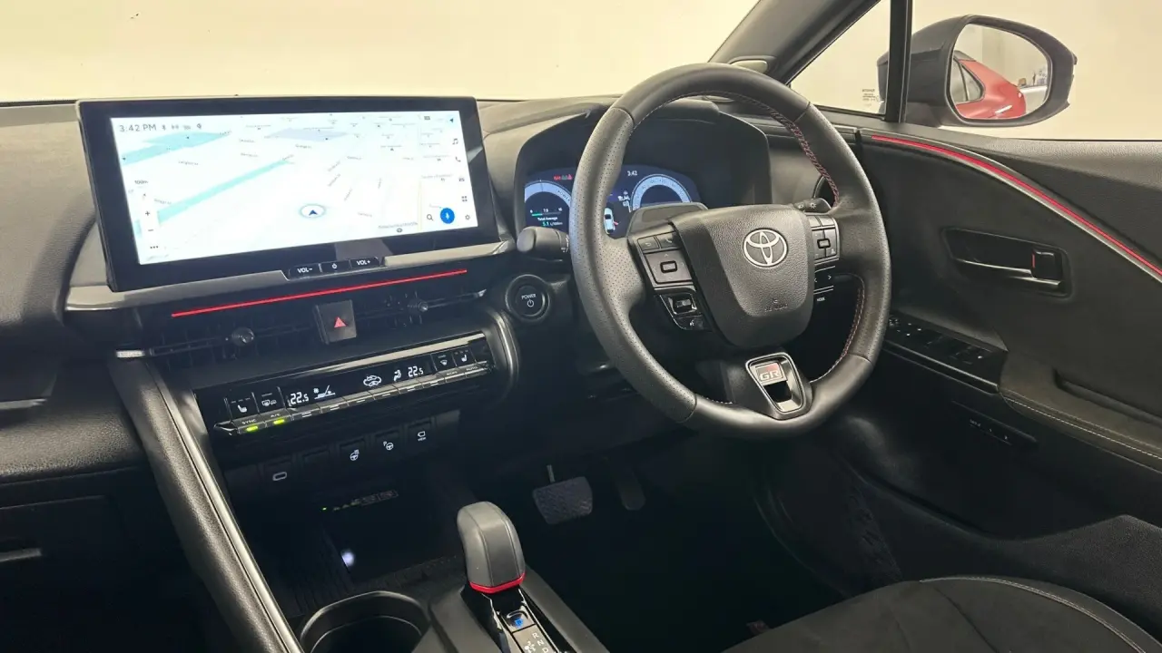 2024 Toyota C-HR Gallery Image 10