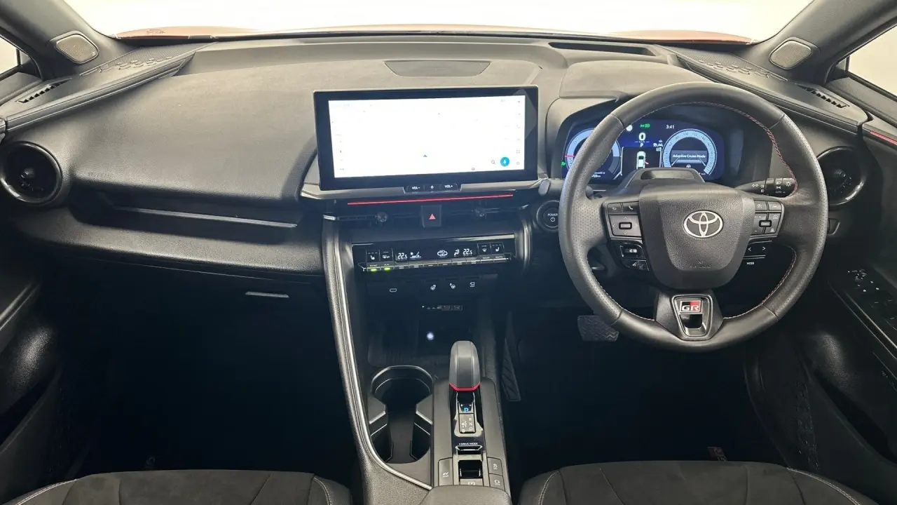 2024 Toyota C-HR Gallery Image 11