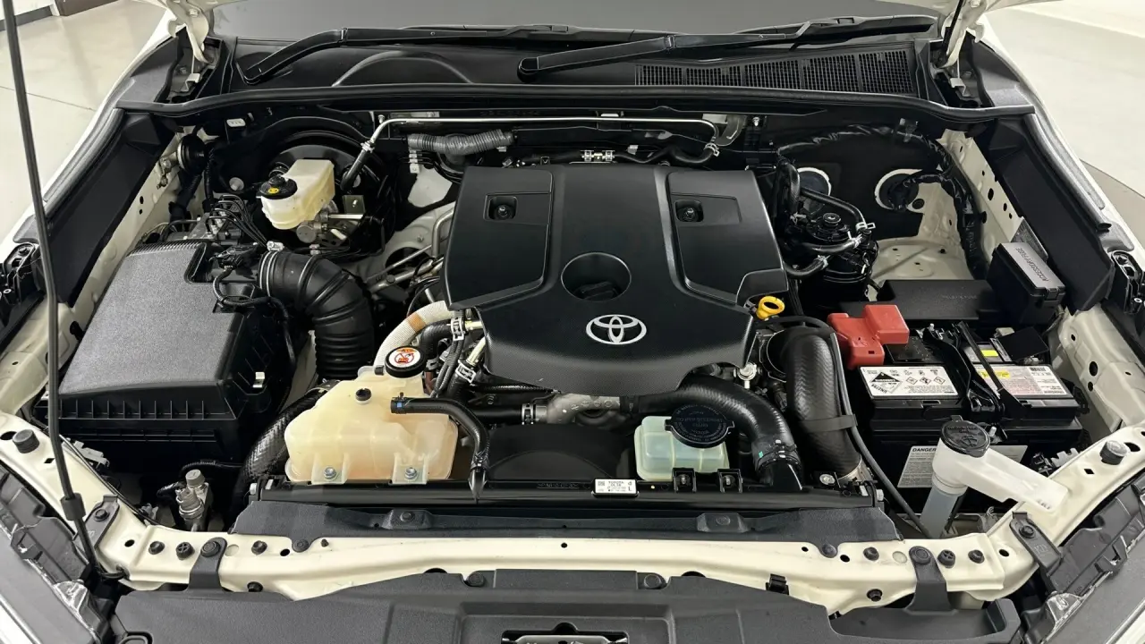 2022 Toyota Hilux Gallery Image 18