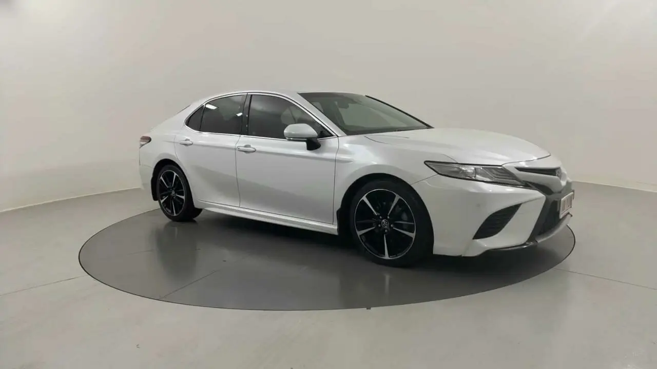 2018 Toyota Camry Gallery Image 7
