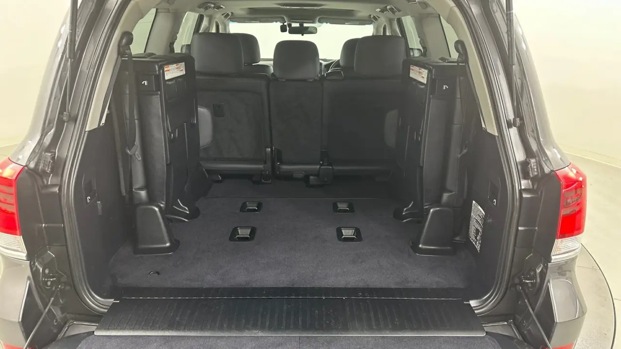 2018 Toyota Landcruiser Gallery Image 15