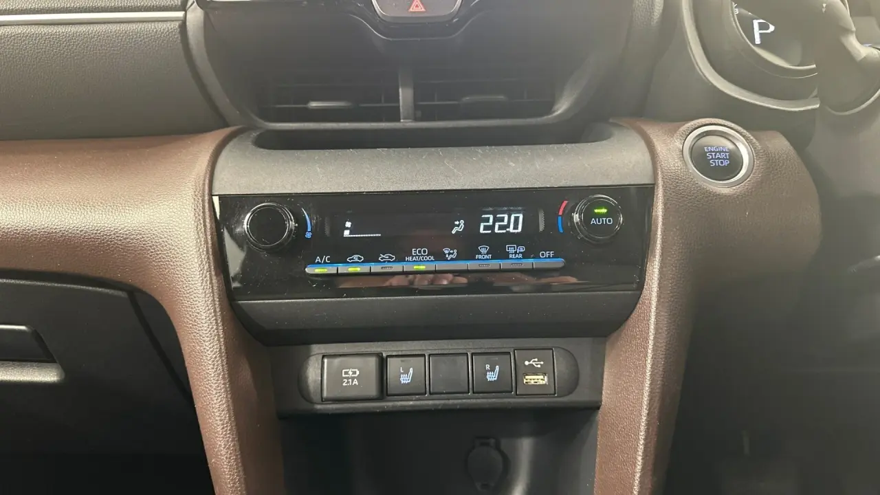 2020 Toyota Yaris Cross Gallery Image 13