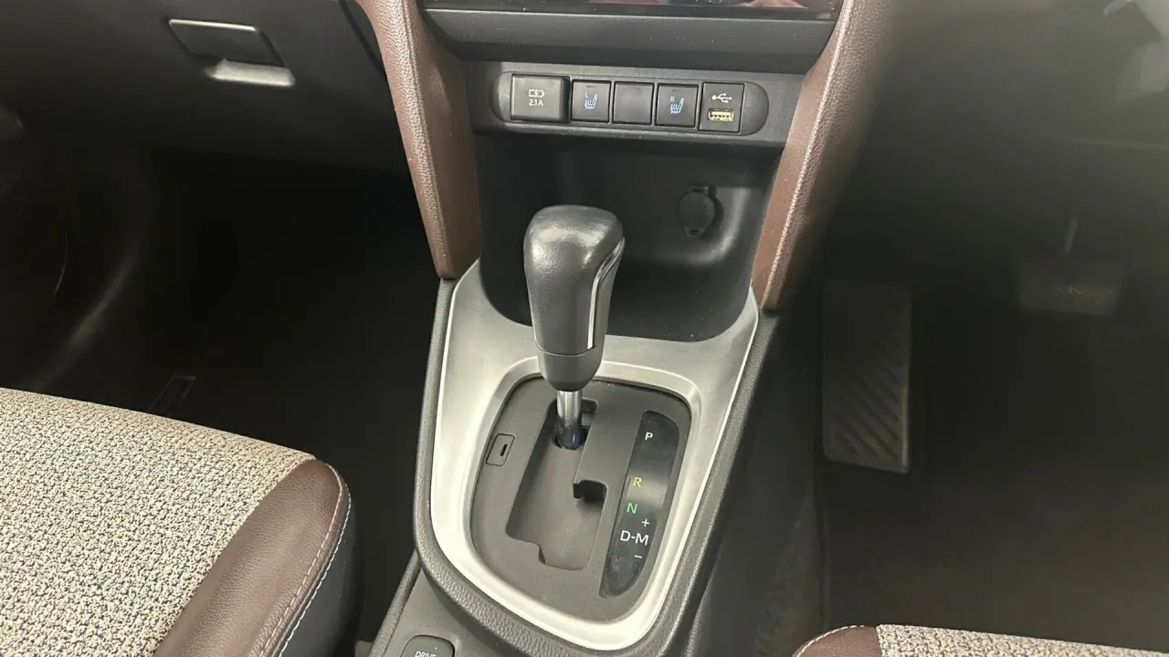 2020 Toyota Yaris Cross Gallery Image 14