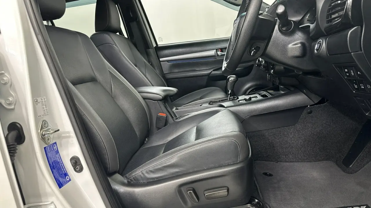 2024 Toyota Hilux Gallery Image 10
