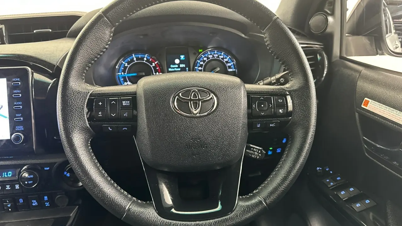 2024 Toyota Hilux Gallery Image 12
