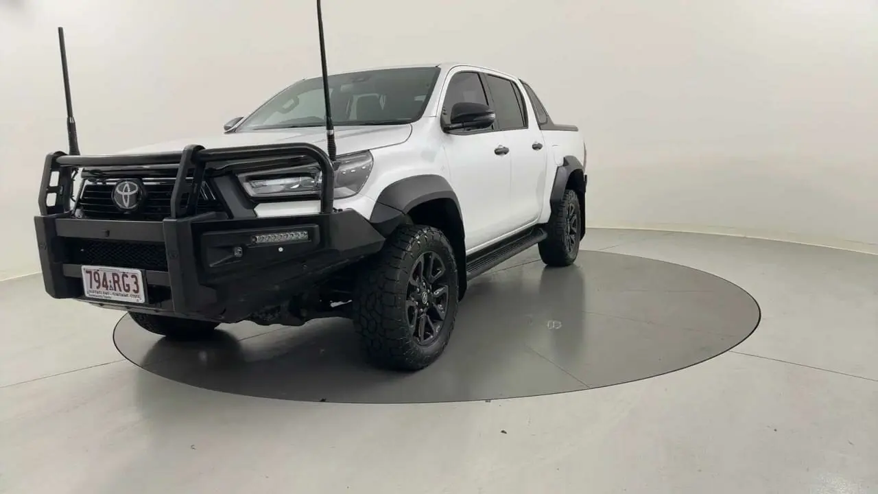 2024 Toyota Hilux Gallery Image 1