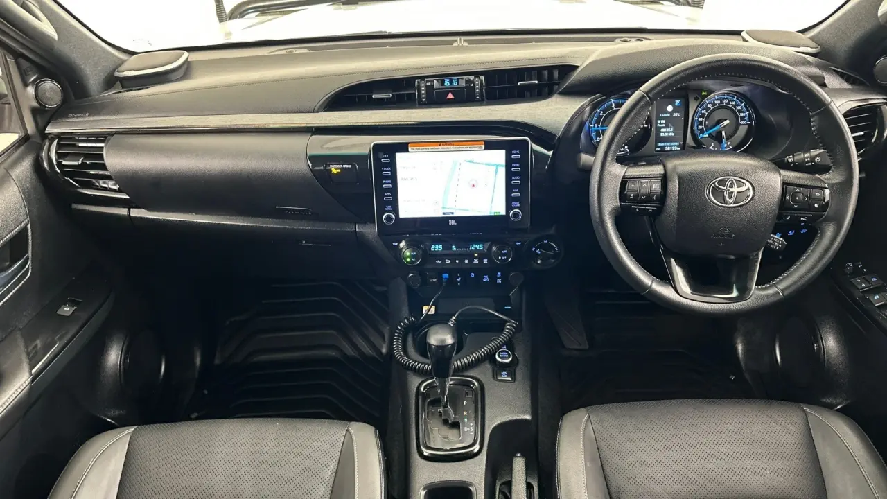 2024 Toyota Hilux Gallery Image 12