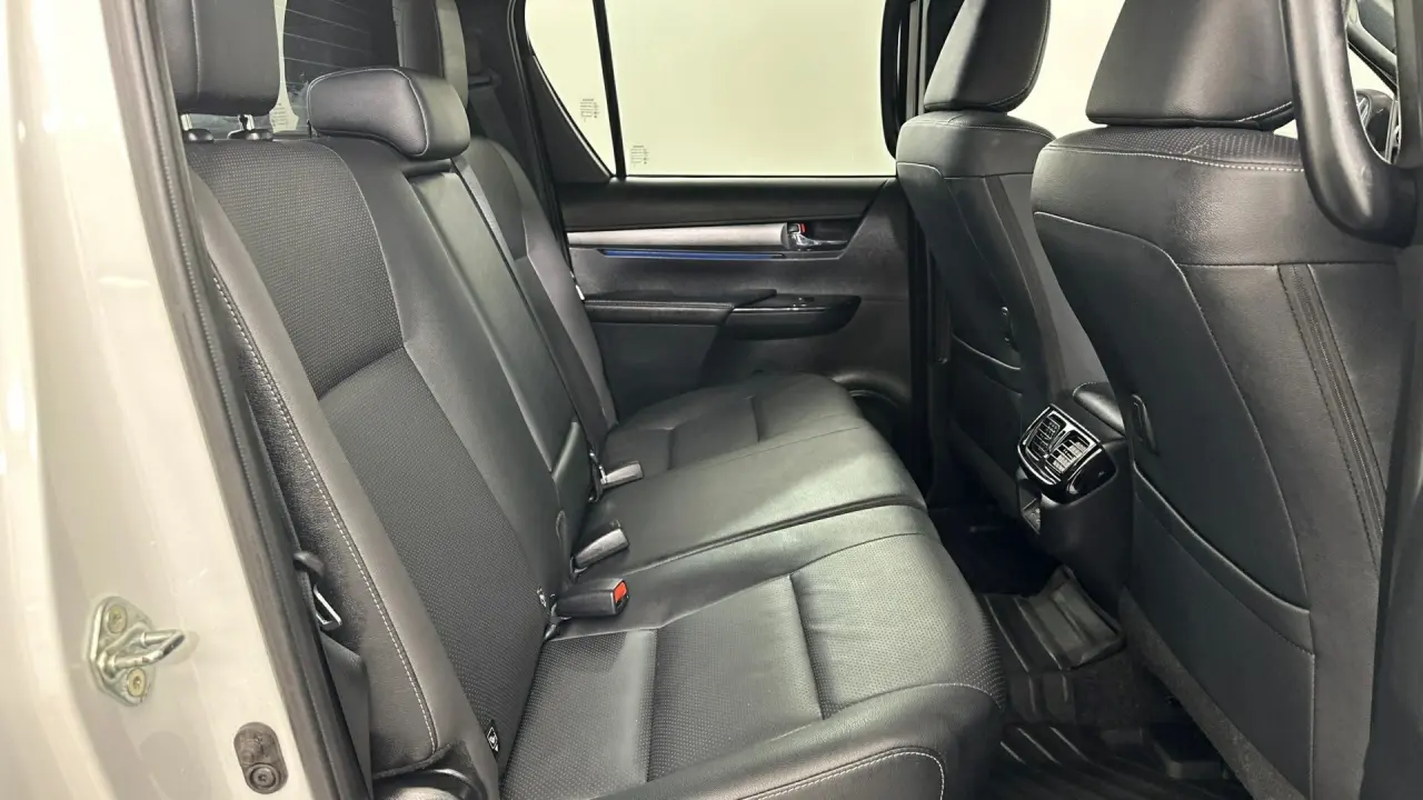 2024 Toyota Hilux Gallery Image 18