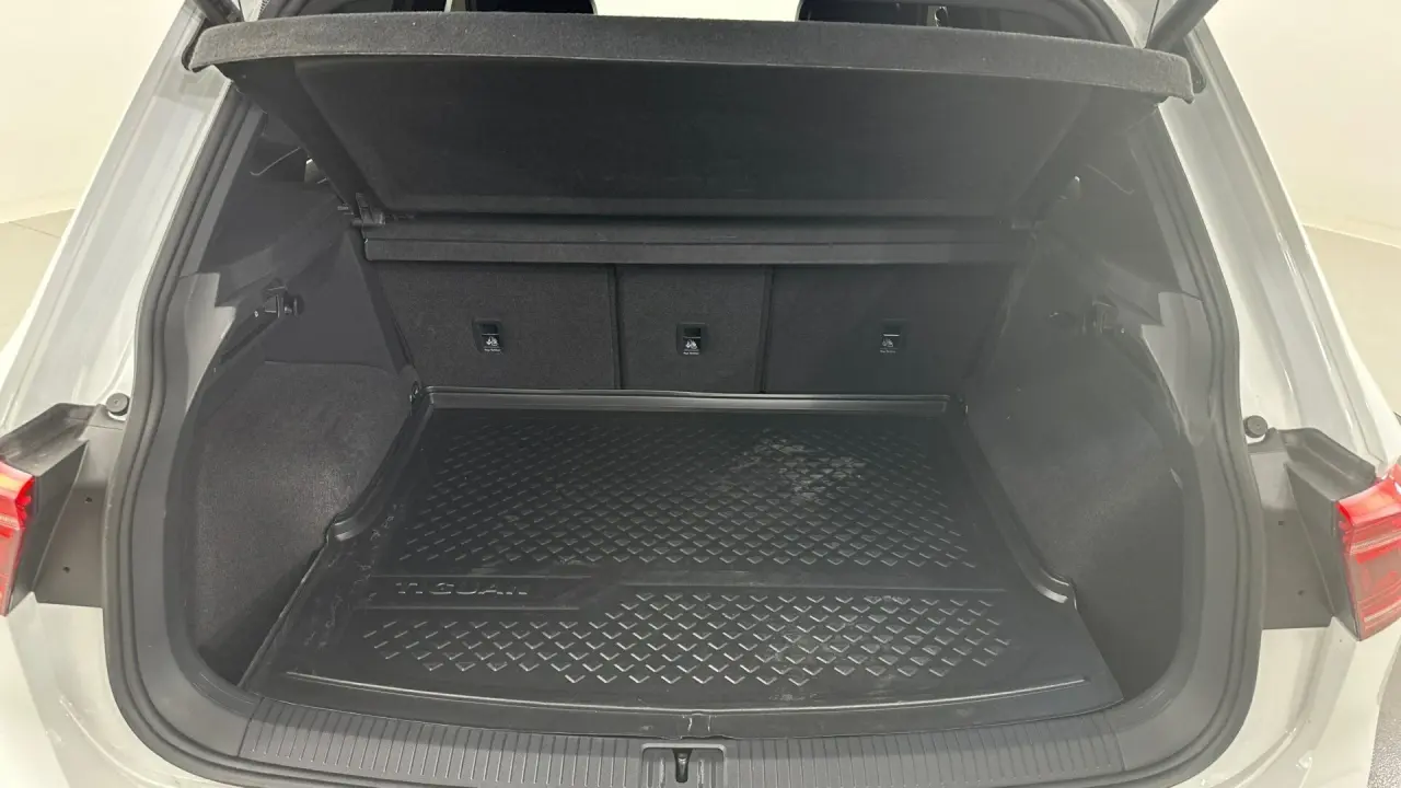 2024 Volkswagen Tiguan Gallery Image 17