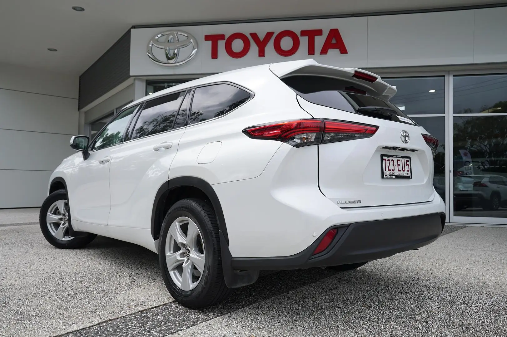 2022 Toyota Kluger Gallery Image 4