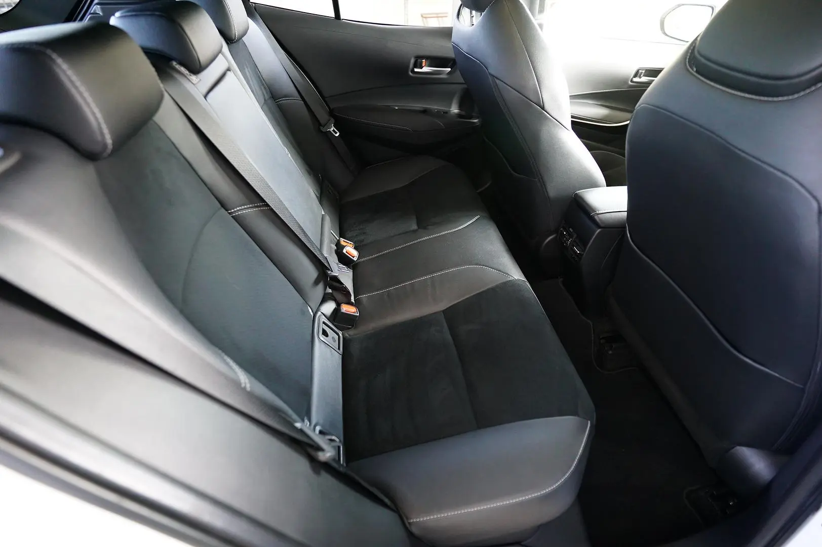 2023 Toyota Corolla Gallery Image 15
