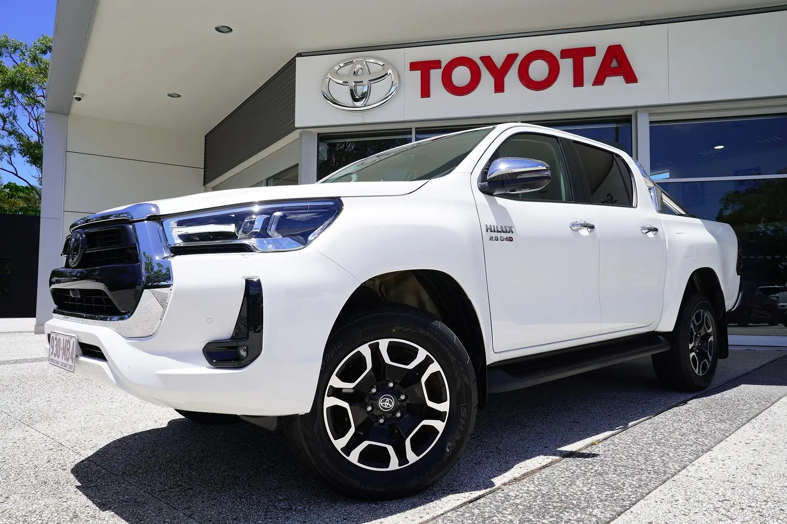 2023 Toyota Hilux Gallery Image 4