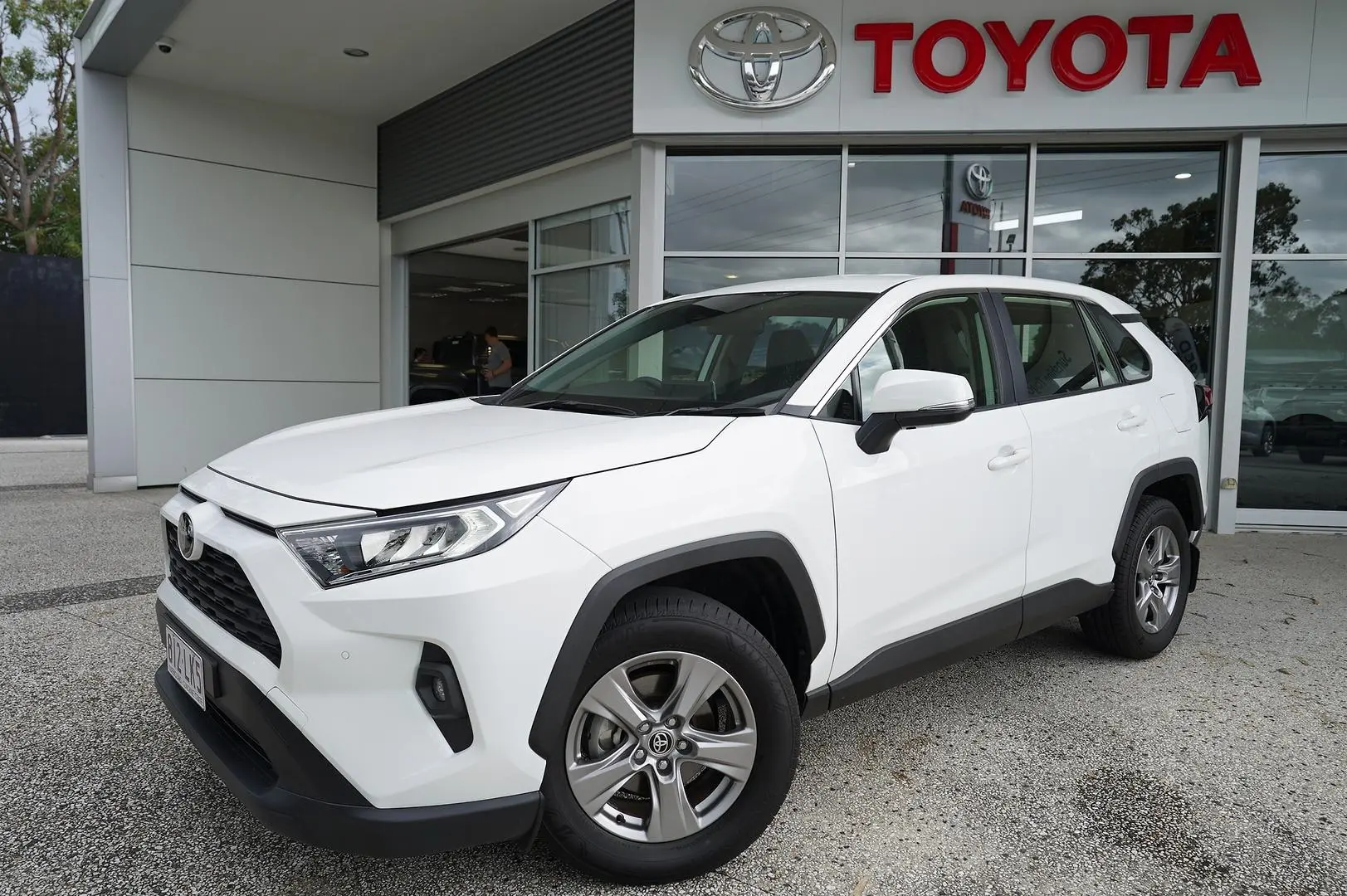 2023 Toyota Rav4 Gallery Image 1