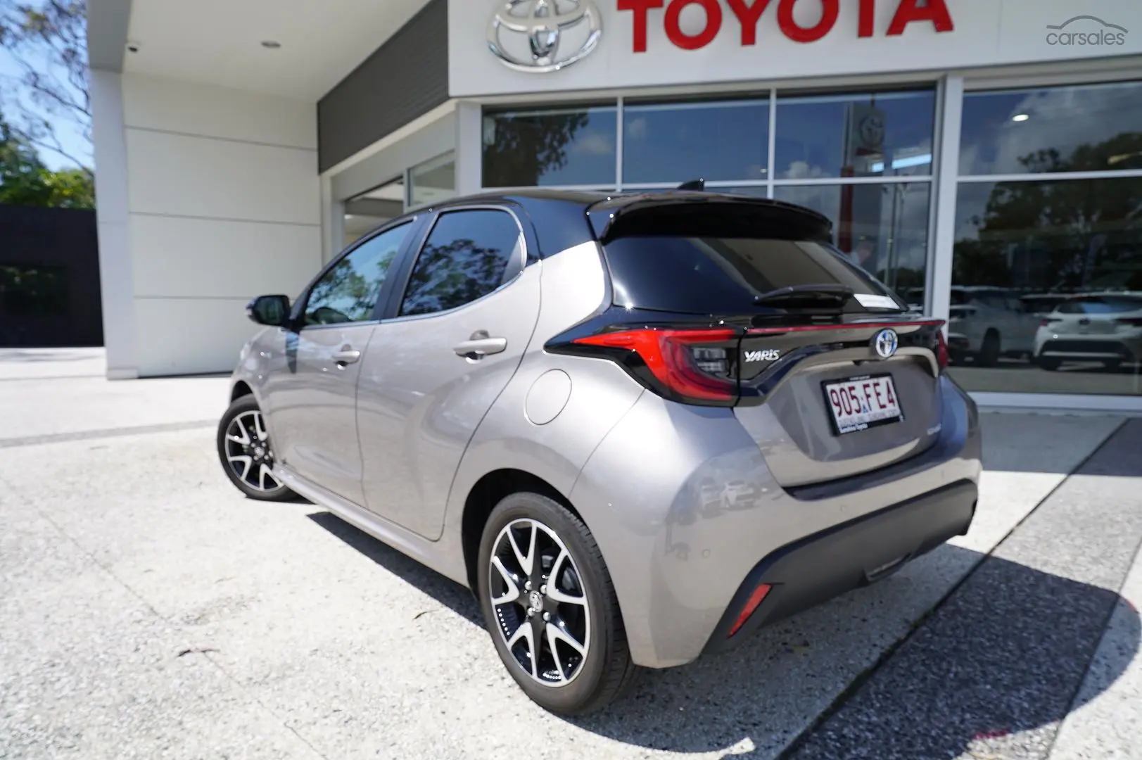 2022 Toyota Yaris Image 6