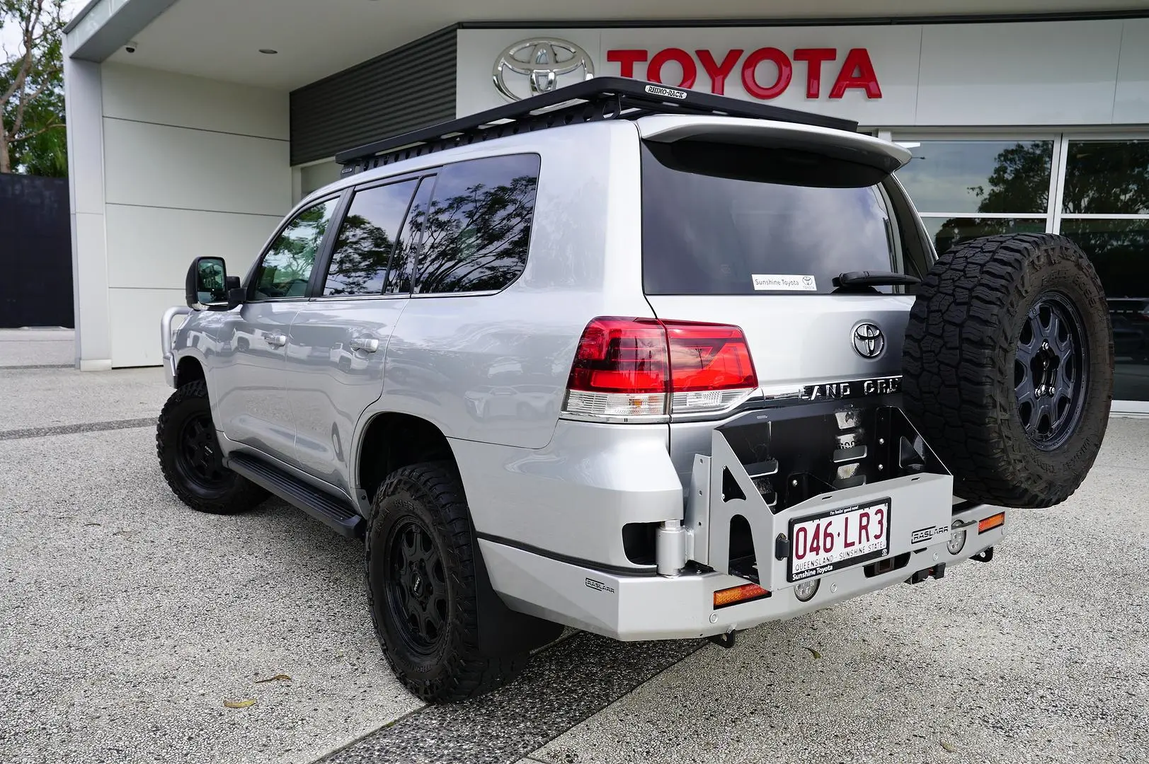 2018 Toyota Landcruiser Gallery Image 4