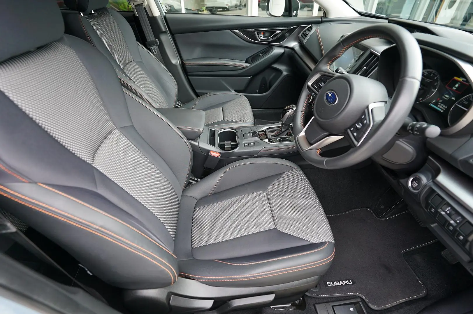 2018 Subaru Xv Gallery Image 15