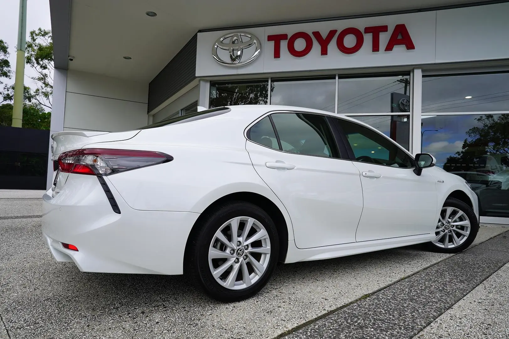 2023 Toyota Camry Gallery Image 7