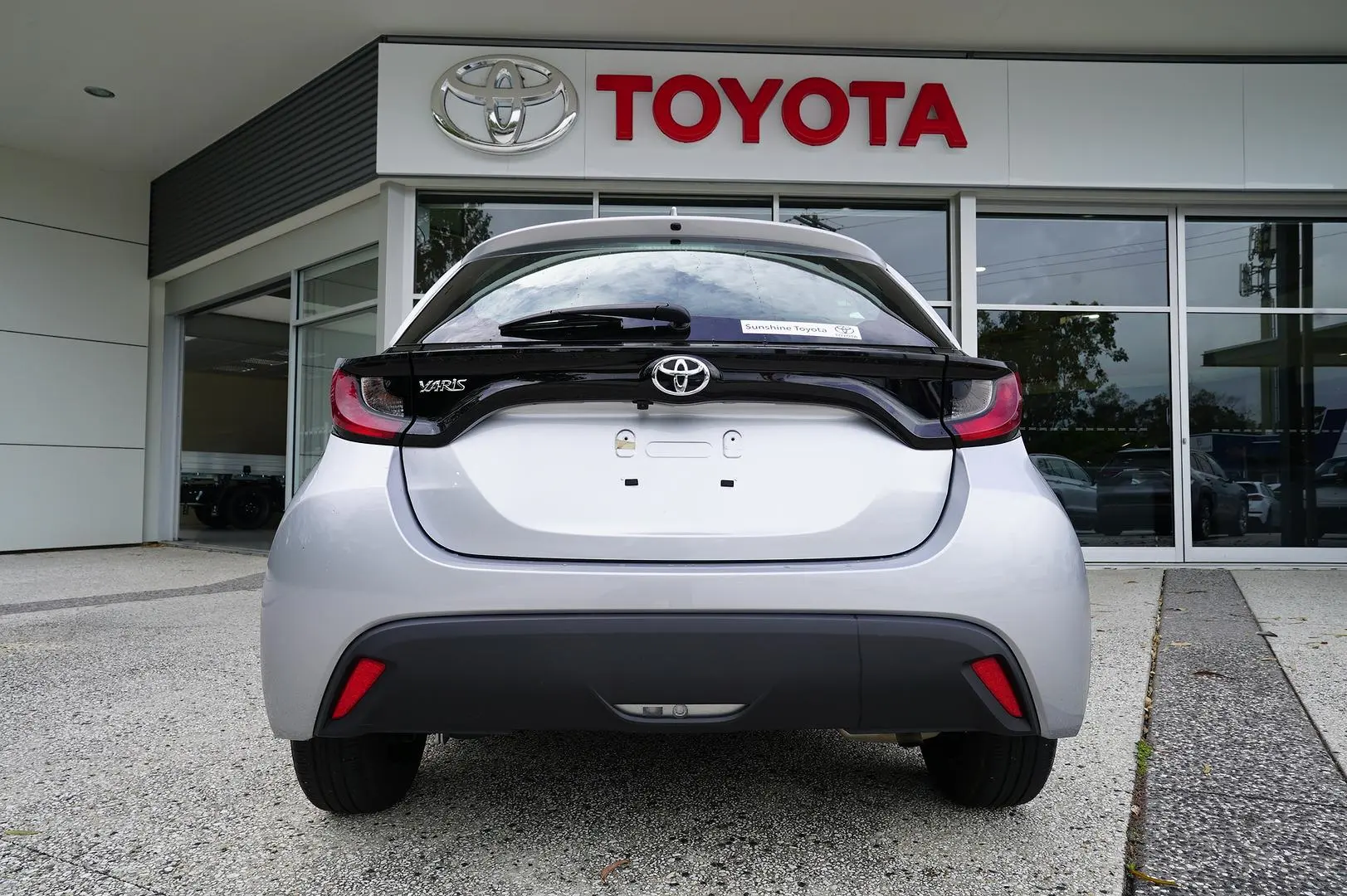 2022 Toyota Yaris Gallery Image 5