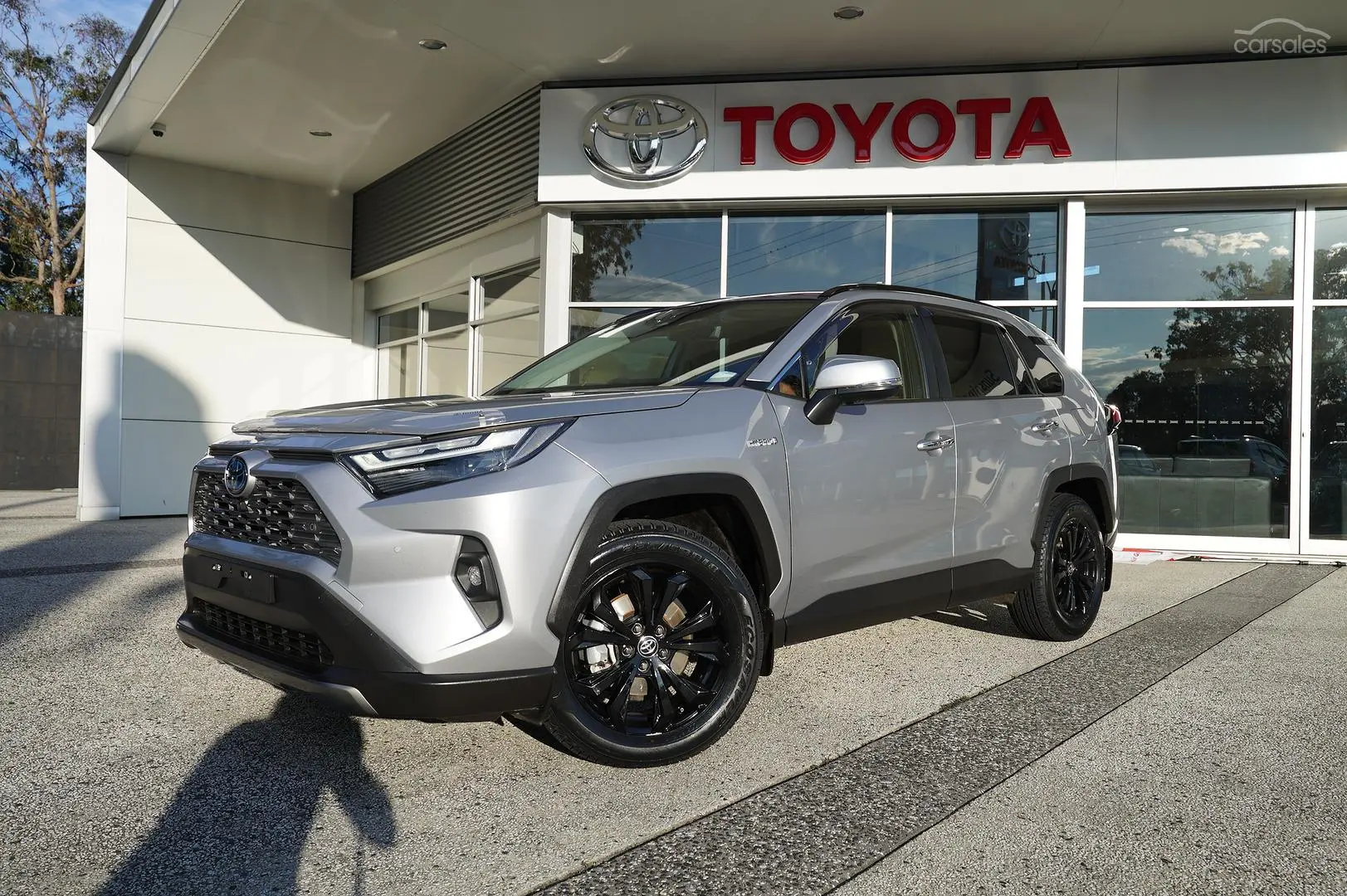 2022 Toyota RAV4 Image 3