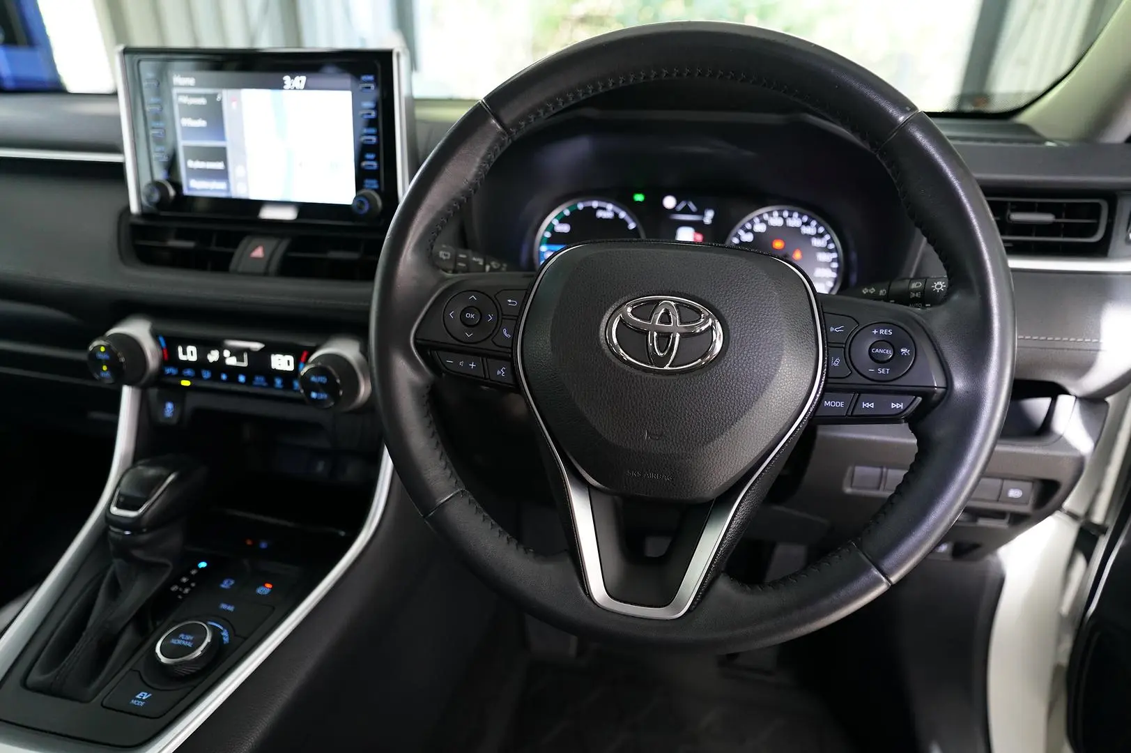 2020 Toyota Rav4 Gallery Image 10