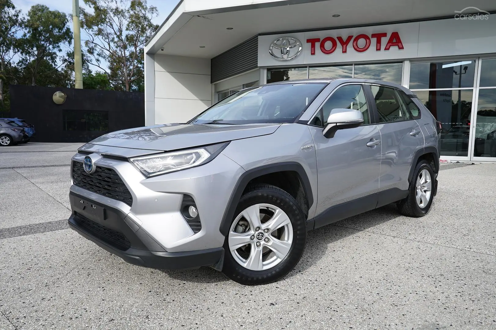 2020 Toyota RAV4 Image 3