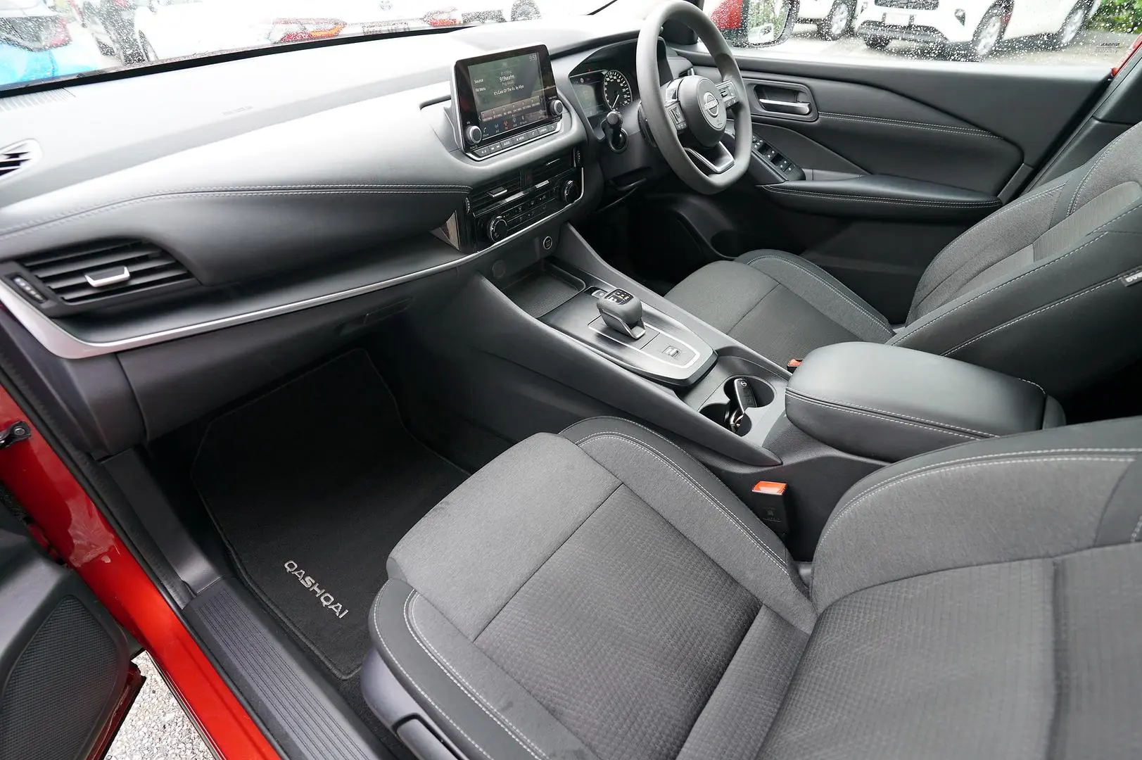 2022 Nissan QASHQAI Gallery Image 21