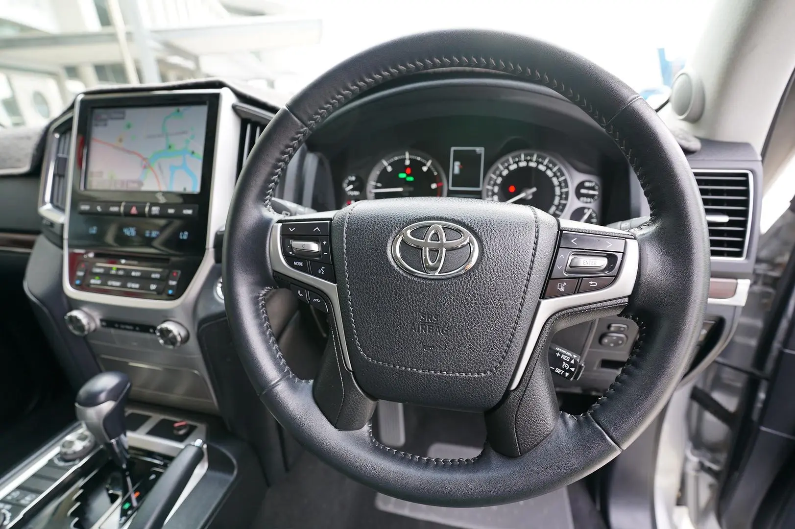 2018 Toyota Landcruiser Gallery Image 15