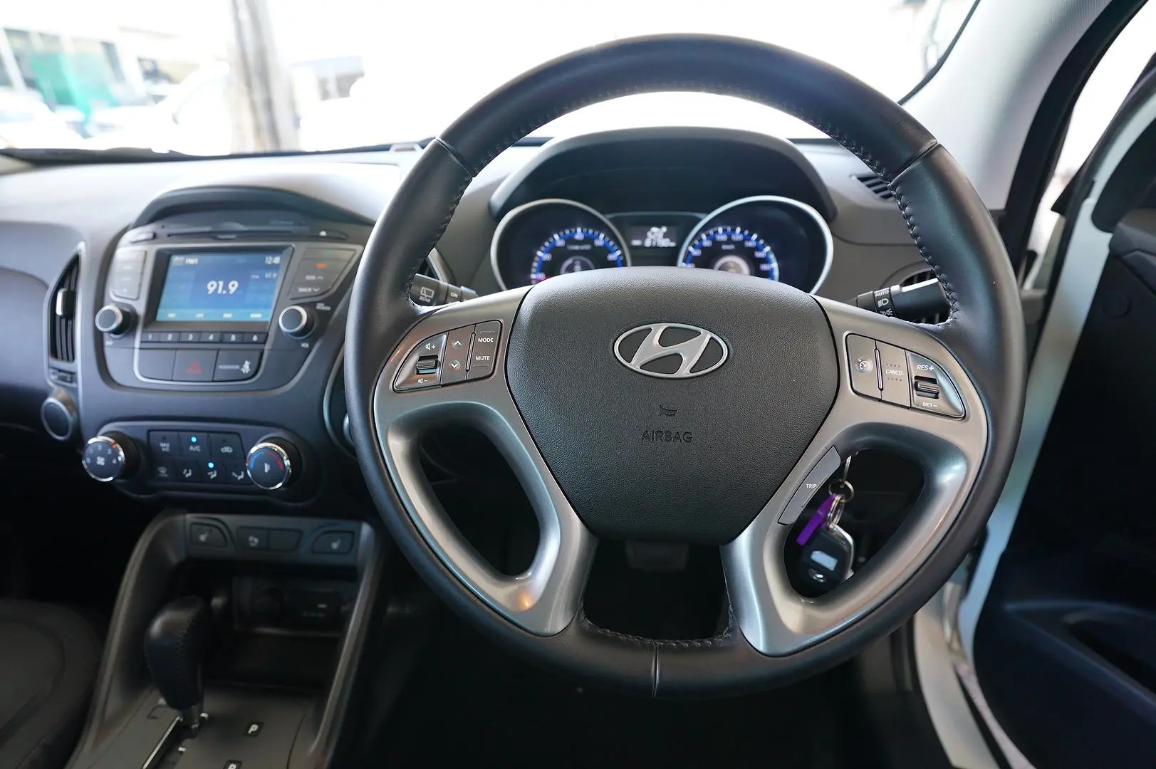 2015 Hyundai Ix35 Gallery Image 14