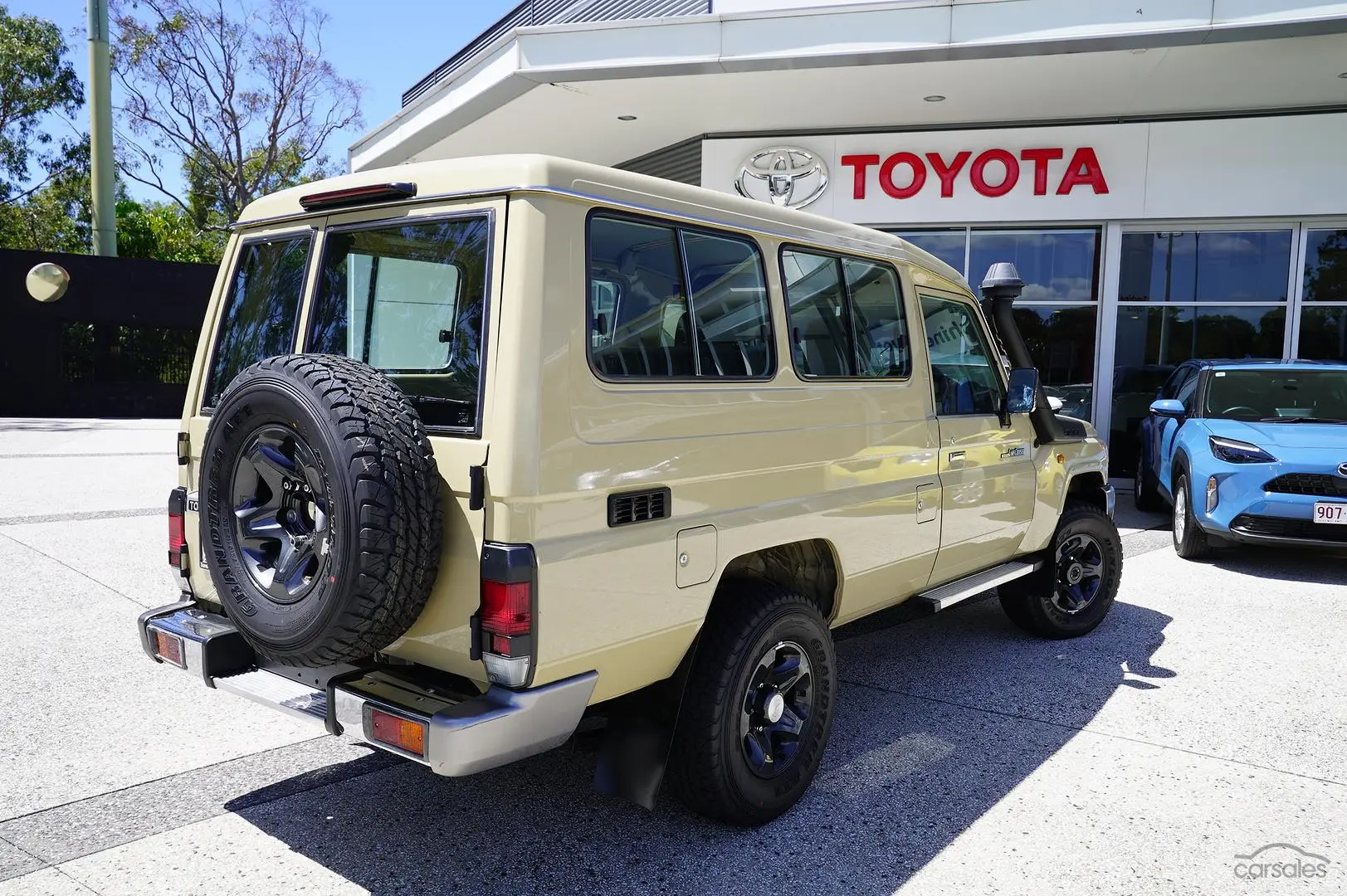 2021 Toyota Landcruiser Image 8