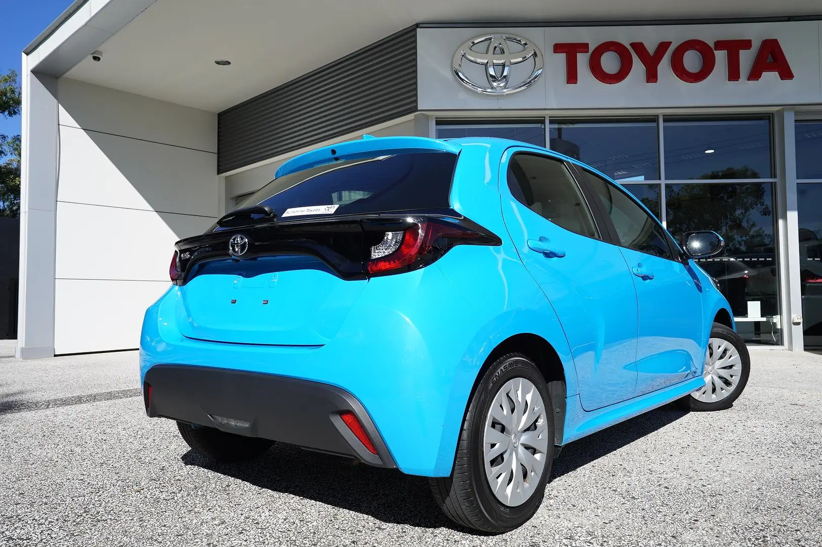 2023 Toyota Yaris Gallery Image 7