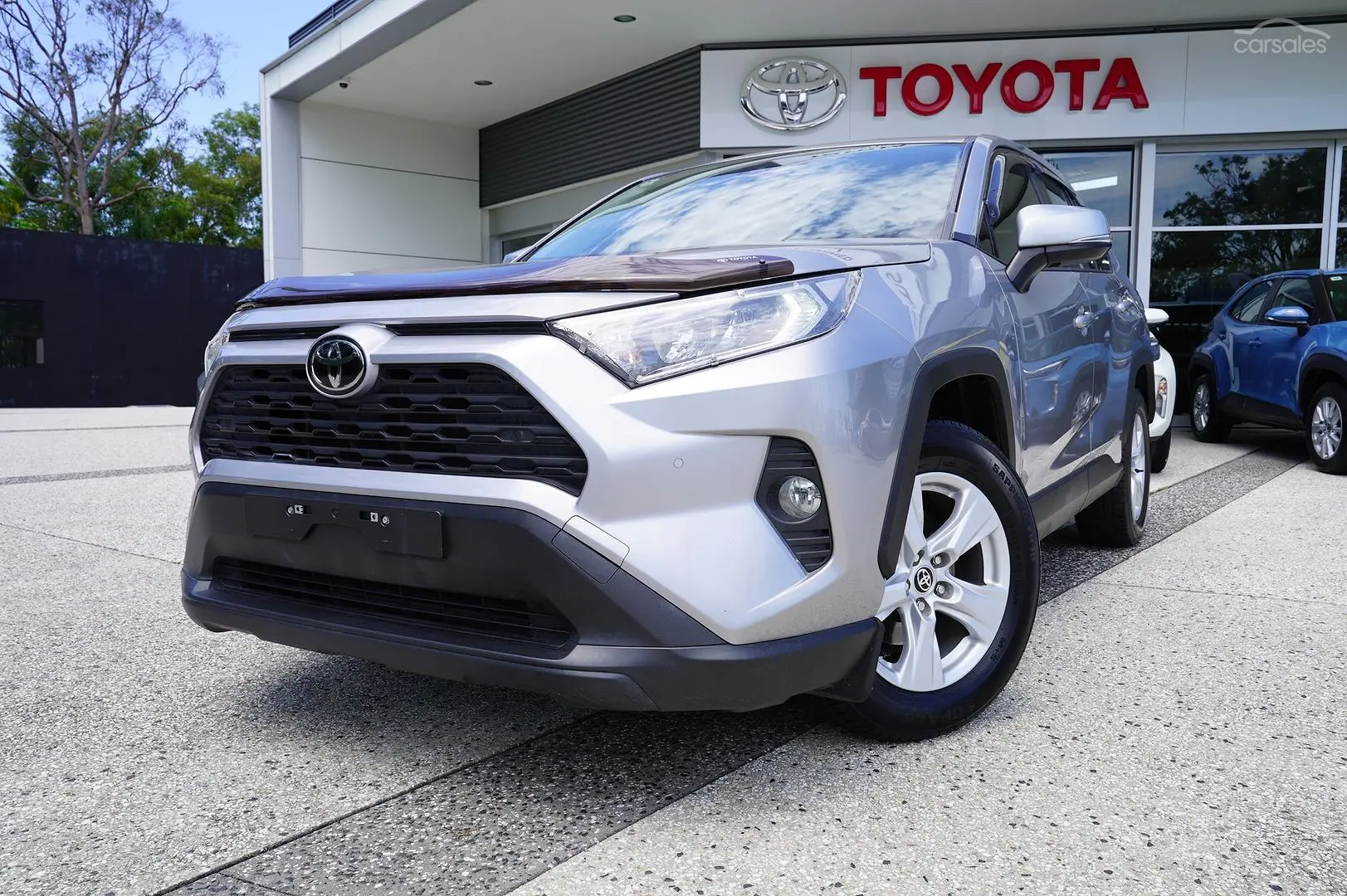 2021 Toyota RAV4 Image 3