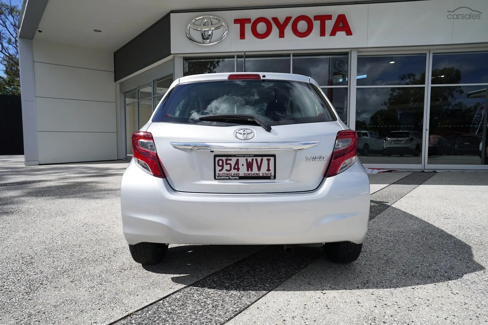 2015 Toyota Yaris Image 5