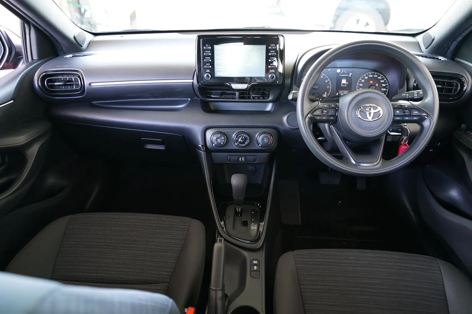 2022 Toyota Yaris Gallery Image 22