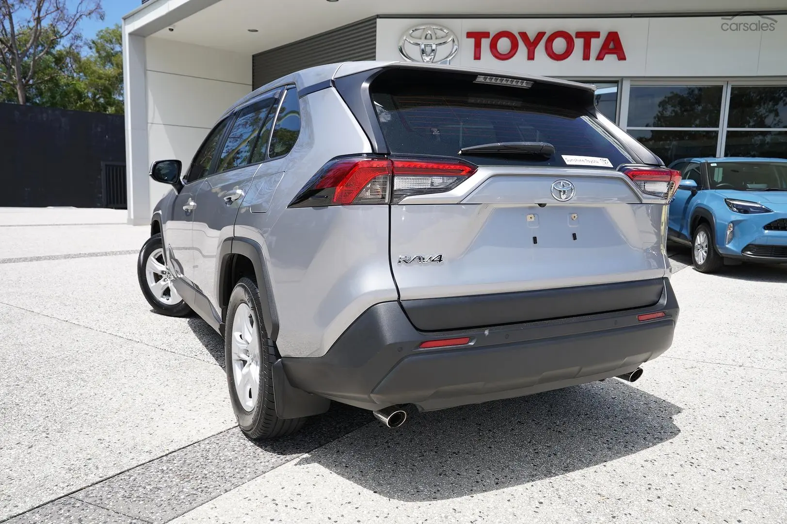 2021 Toyota RAV4 Image 7