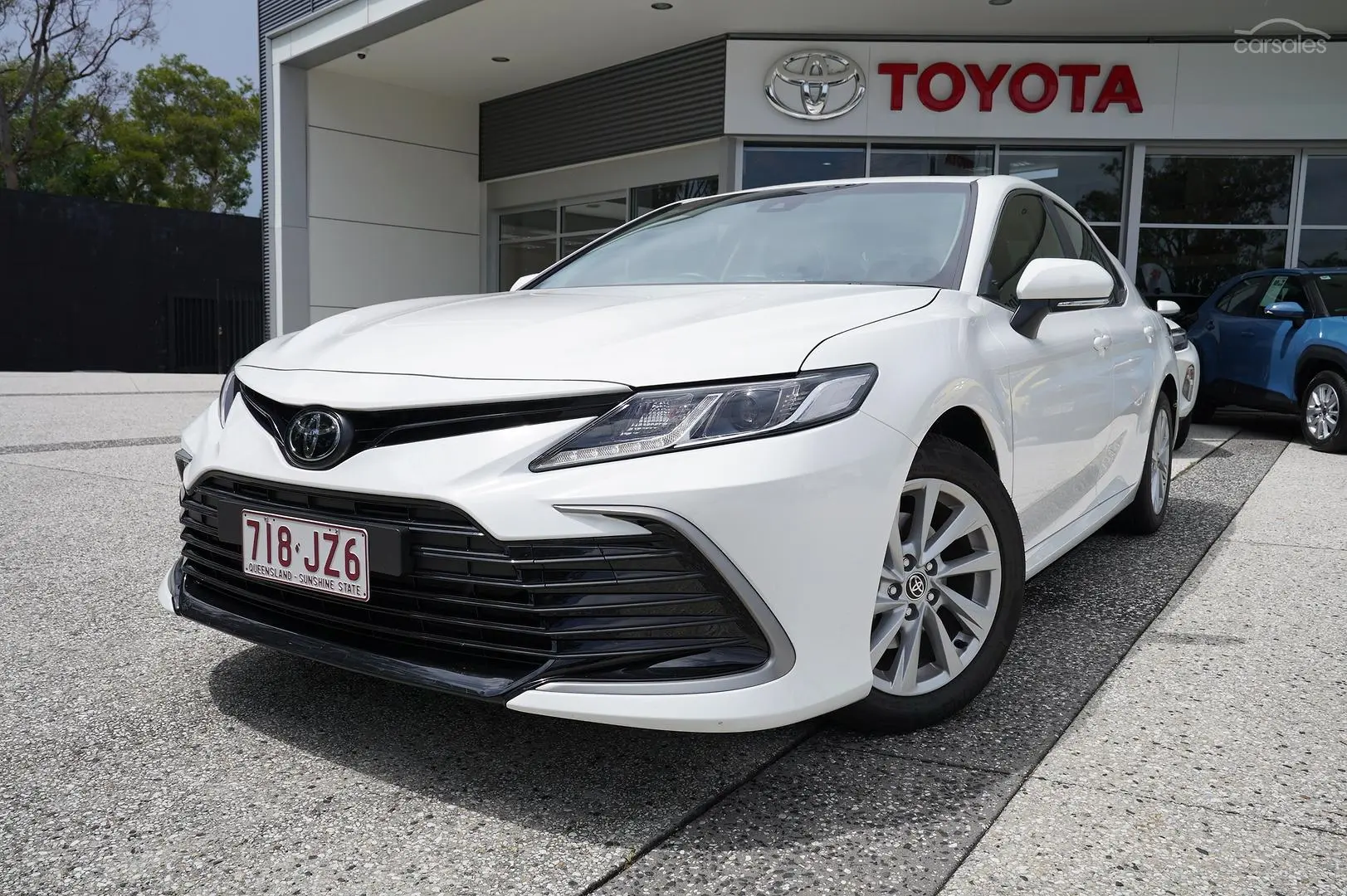 2024 Toyota Camry Image 1