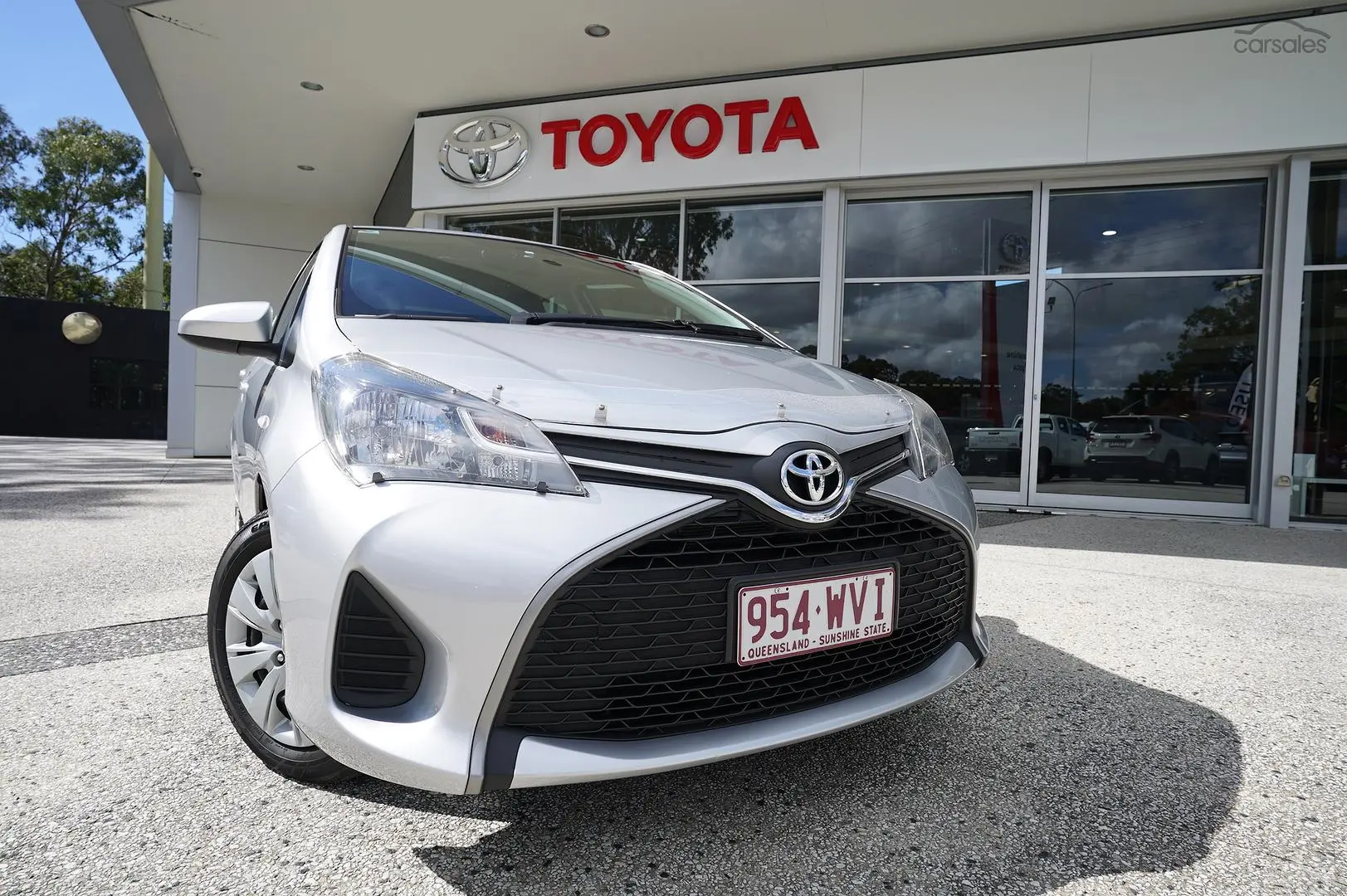 2015 Toyota Yaris Image 8