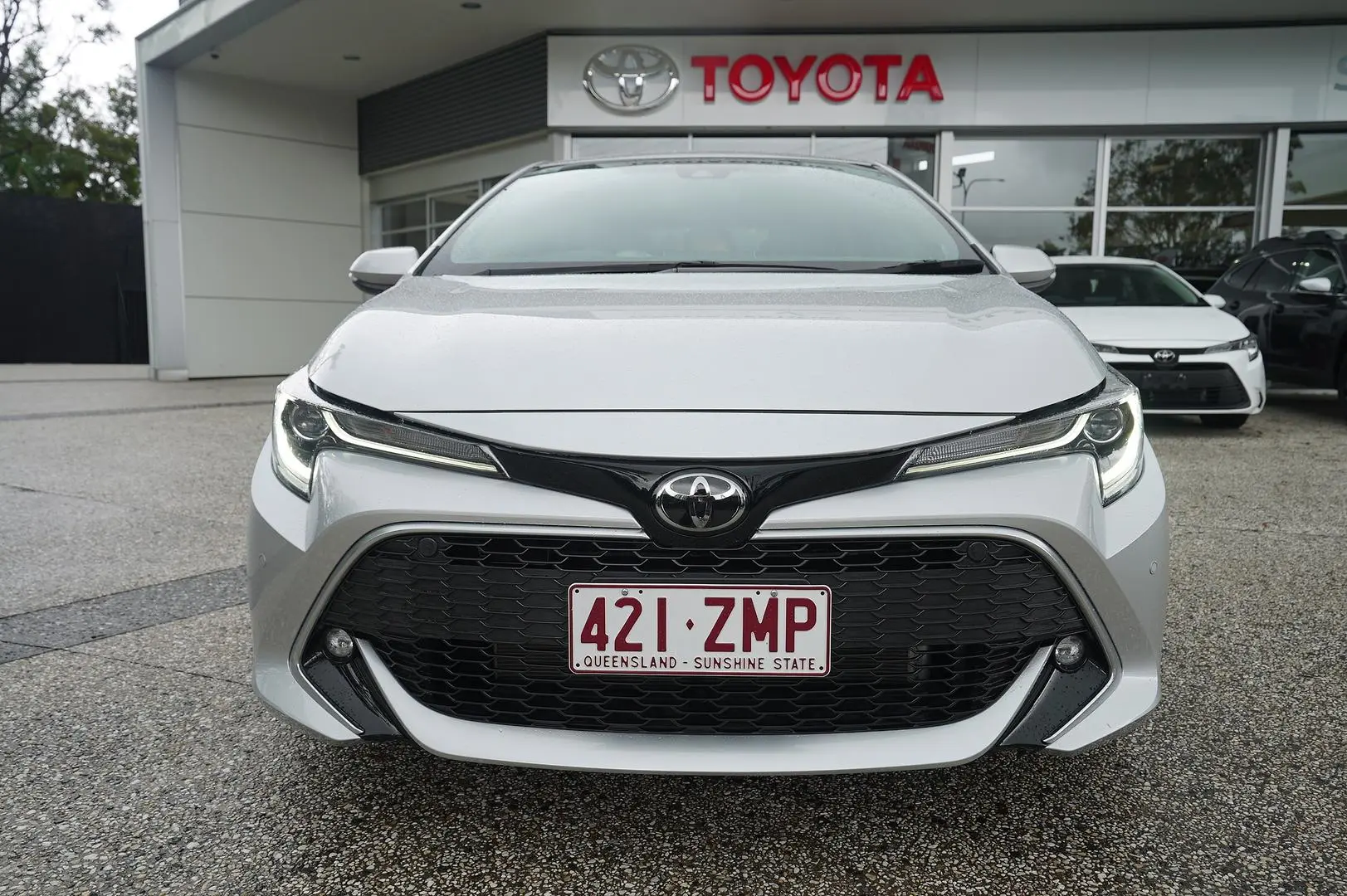 2019 Toyota Corolla Gallery Image 3