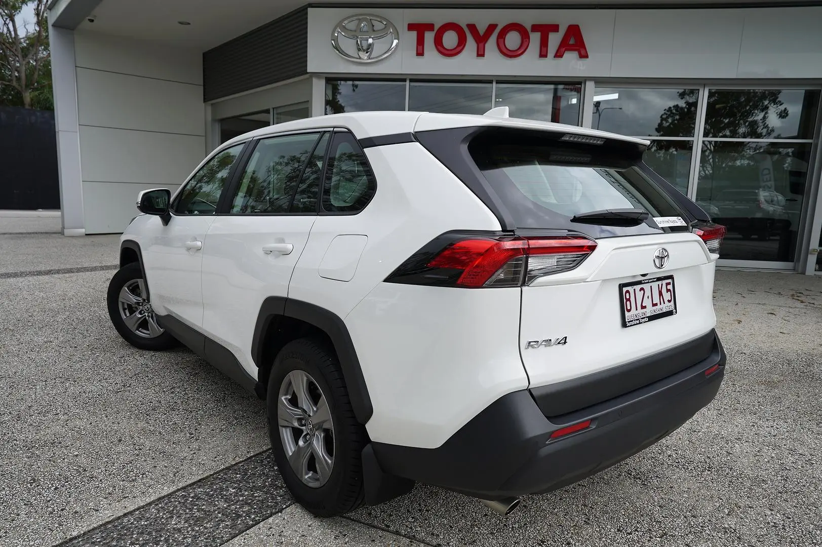 2023 Toyota Rav4 Gallery Image 4