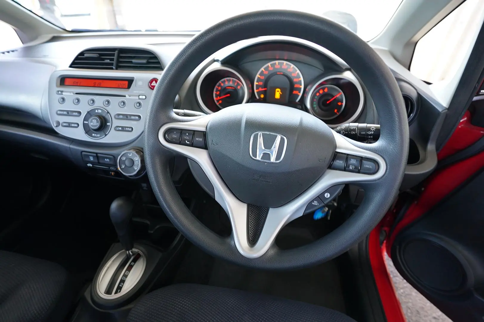 2012 Honda Jazz Gallery Image 10