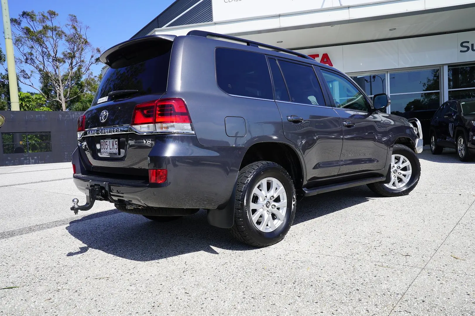 2018 Toyota Landcruiser Image 5