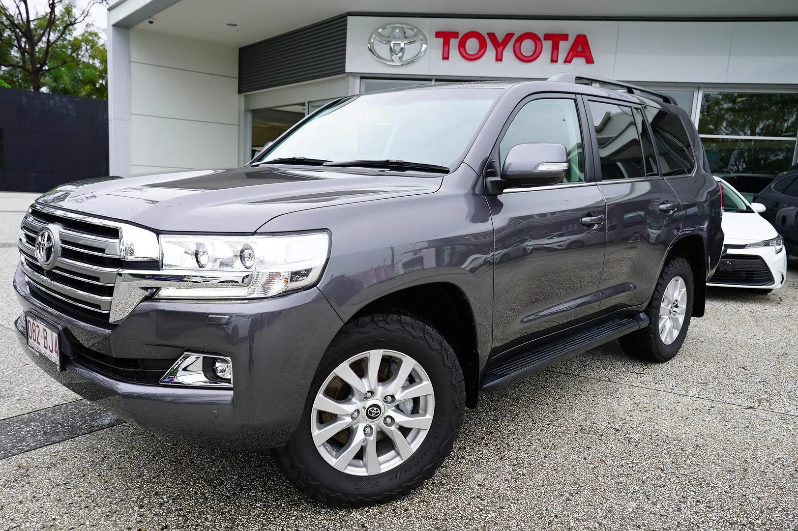 2021 Toyota Landcruiser Image 1