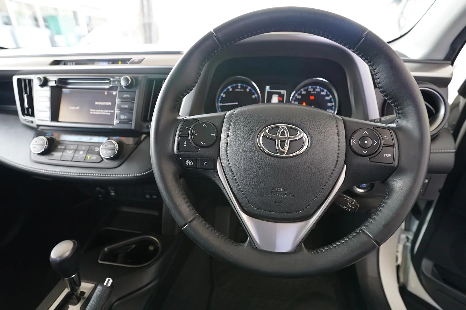 2017 Toyota Rav4 Gallery Image 13