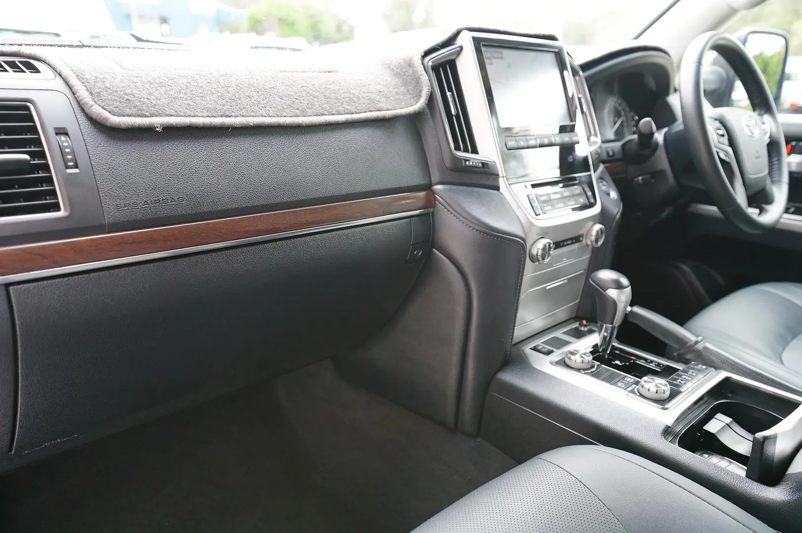 2018 Toyota Landcruiser Gallery Image 26