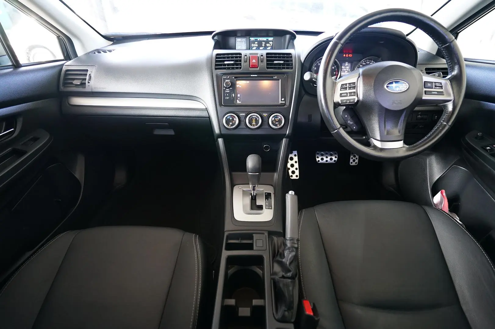 2015 Subaru Xv Gallery Image 15