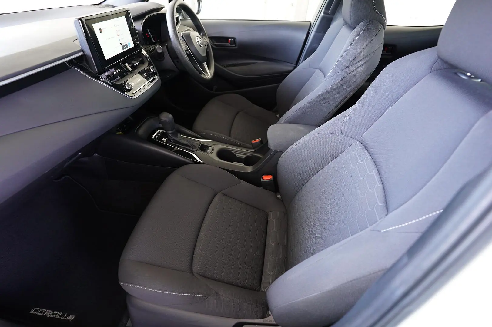 2023 Toyota Corolla Gallery Image 18