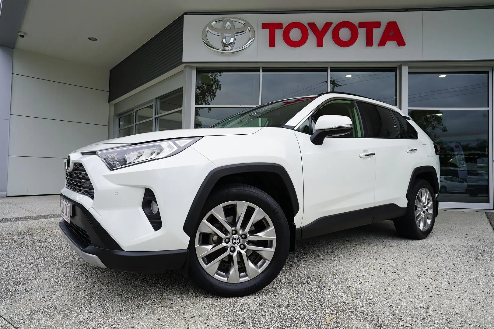 2021 Toyota Rav4 Gallery Image 1