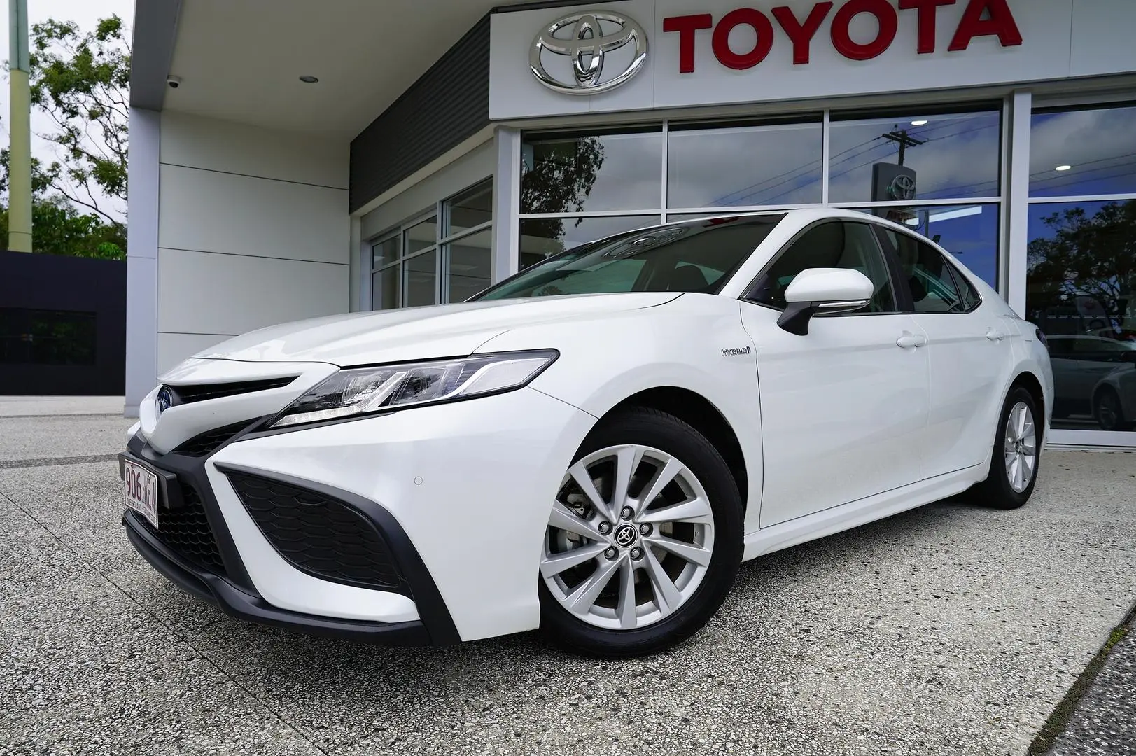 2023 Toyota Camry Gallery Image 4