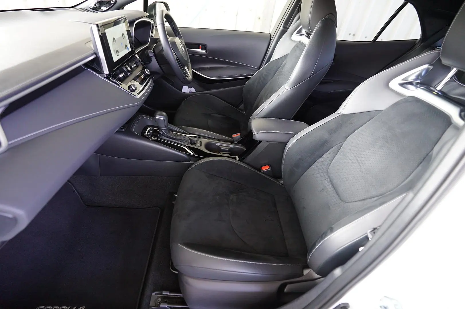 2023 Toyota Corolla Gallery Image 19